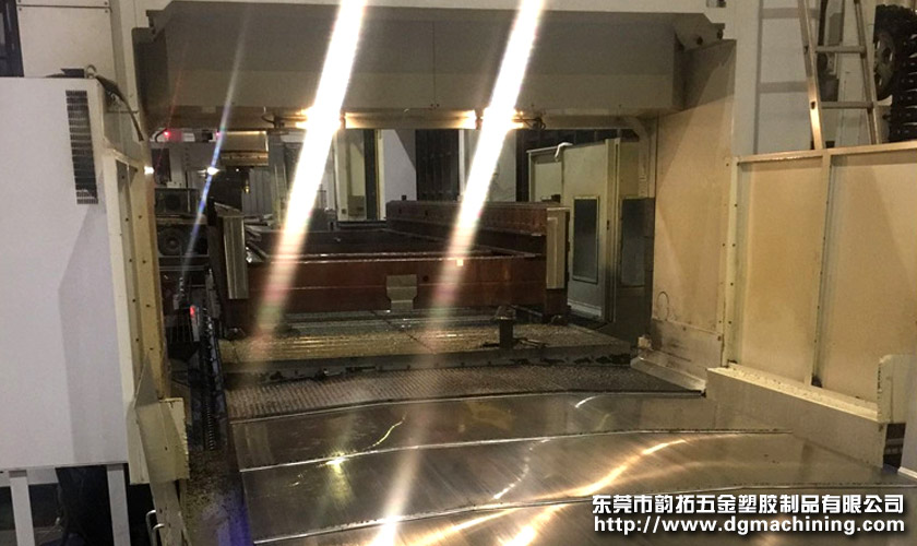 大型數(shù)控龍門(mén)銑加工的性能特征